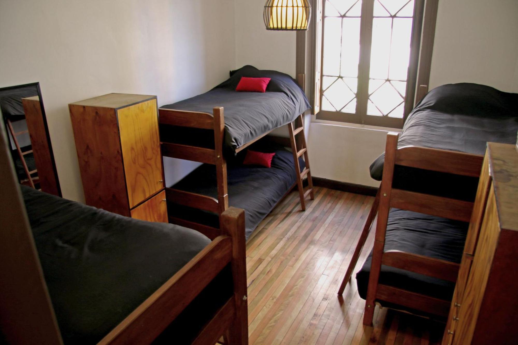 Hostal Irreal Santiago du Chili Extérieur photo