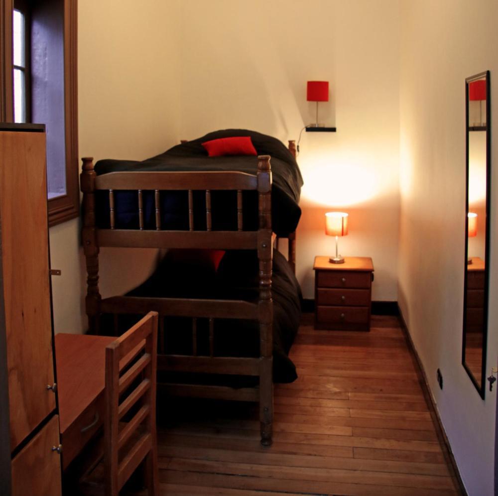 Hostal Irreal Santiago du Chili Extérieur photo
